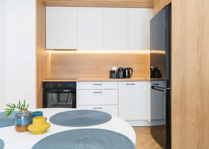 Over The River - Widok Na Rzeke, Przy Parku, Parking, Winda, Netflix I Max, Centrum Apartment